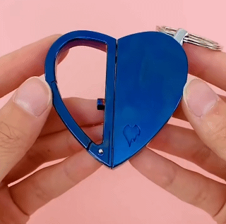 Foldable Love Heart Keychain WITH Rechargeable Lighter USB Keychain Plasma Lighter Metal Windproof Arc Lighter Creative Gift