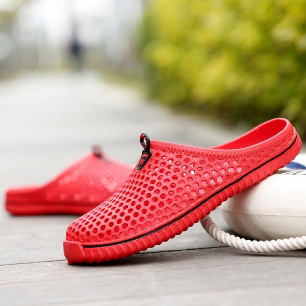 Big Size Hollow Out Outdoor Slippers Breathable Slip-on Beach Slippers Red #39