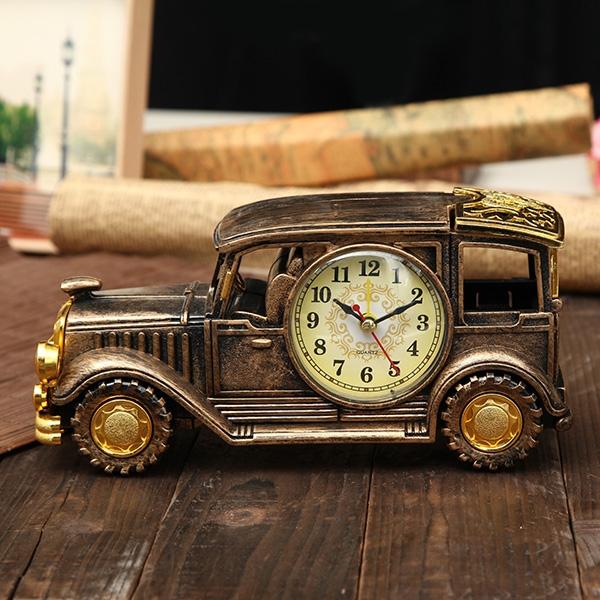 Retro Antique Creative Car Simulation Model Multifunctional Pencil Vase Alarm Clock Bronze